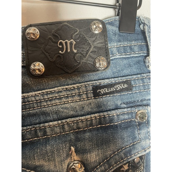 Size 28 Miss Me Women's Stretch Jeans ~ JW6064B Boot - Picture 7 of 10